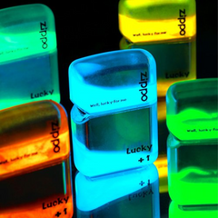 ไฟแช็ก Zippo Luminous Quicksand กันลม – เปลือกทองเหลือง ดีไซน์เรืองแสงในที่มืด ของขวัญสะสม 