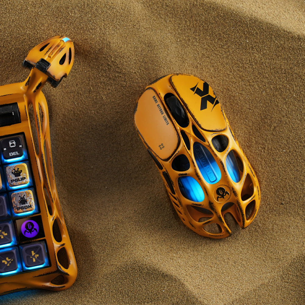 เมาส์สำหรับเล่นเกม GravaStar รุ่นพิเศษ Battle Worn-Yellow – น้ำหนักเบาเป็นพิเศษ 49 กรัม เซ็นเซอร์ 32,000 DPI โหมด Tri-Mode