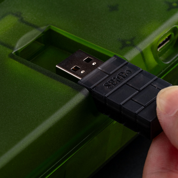 8BitDo Retro Mechanical Keyboard 87 Edition – Kailh Jellyfish X, ไฟ LED RGB, การเชื่อมต่อสามโหมด, ดีไซน์ Xbox อย่างเป็นทางการ