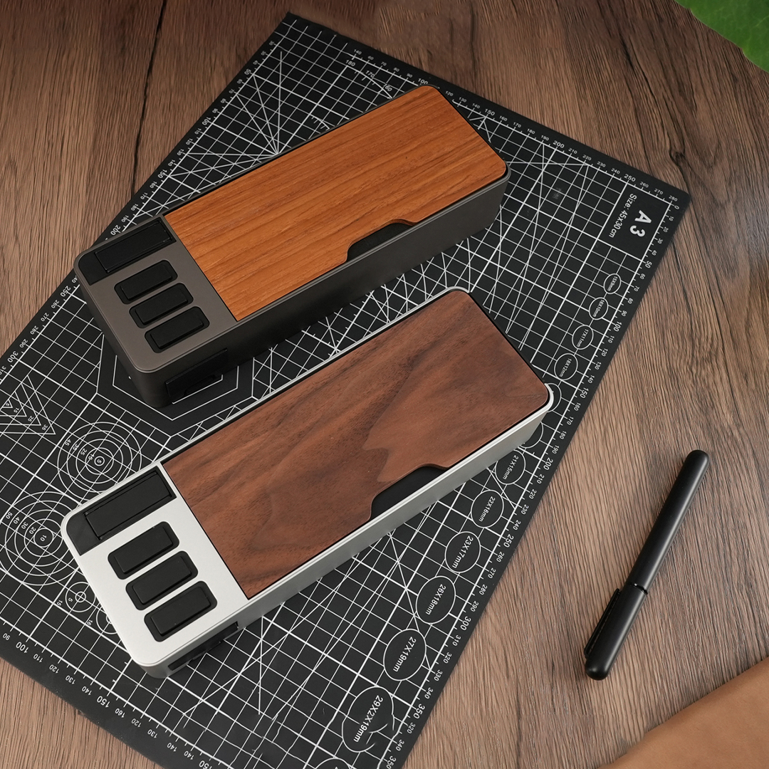 PENBLOCK metal pen box