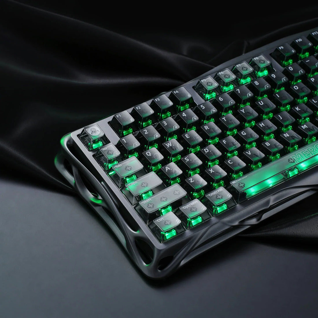 GravaStar Mercury K98 Smoky Translucent keyboard view 5