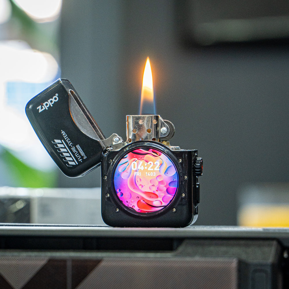 ไฟแช็กอัจฉริยะ Zippo Future System | หน้าจอสัมผัสและดีไซน์เรืองแสง