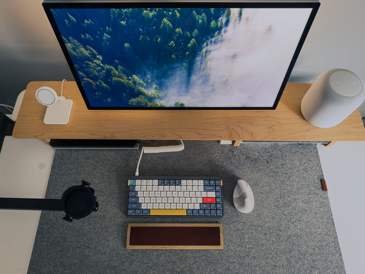 Jon Rundle's workspace (photo: Workspaces #500)